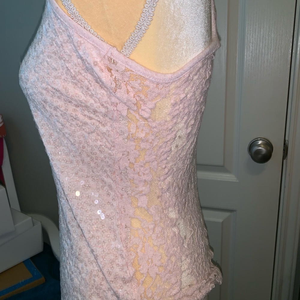 Pink sequins tank - Picture 3 of 5